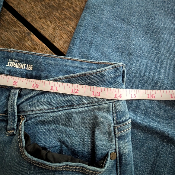 Lee Jeans - Picture 3 of 11